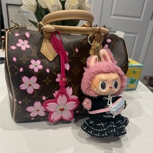 Louis Vuitton cherry blossom speedy 25 2025 Murakami store fresh
